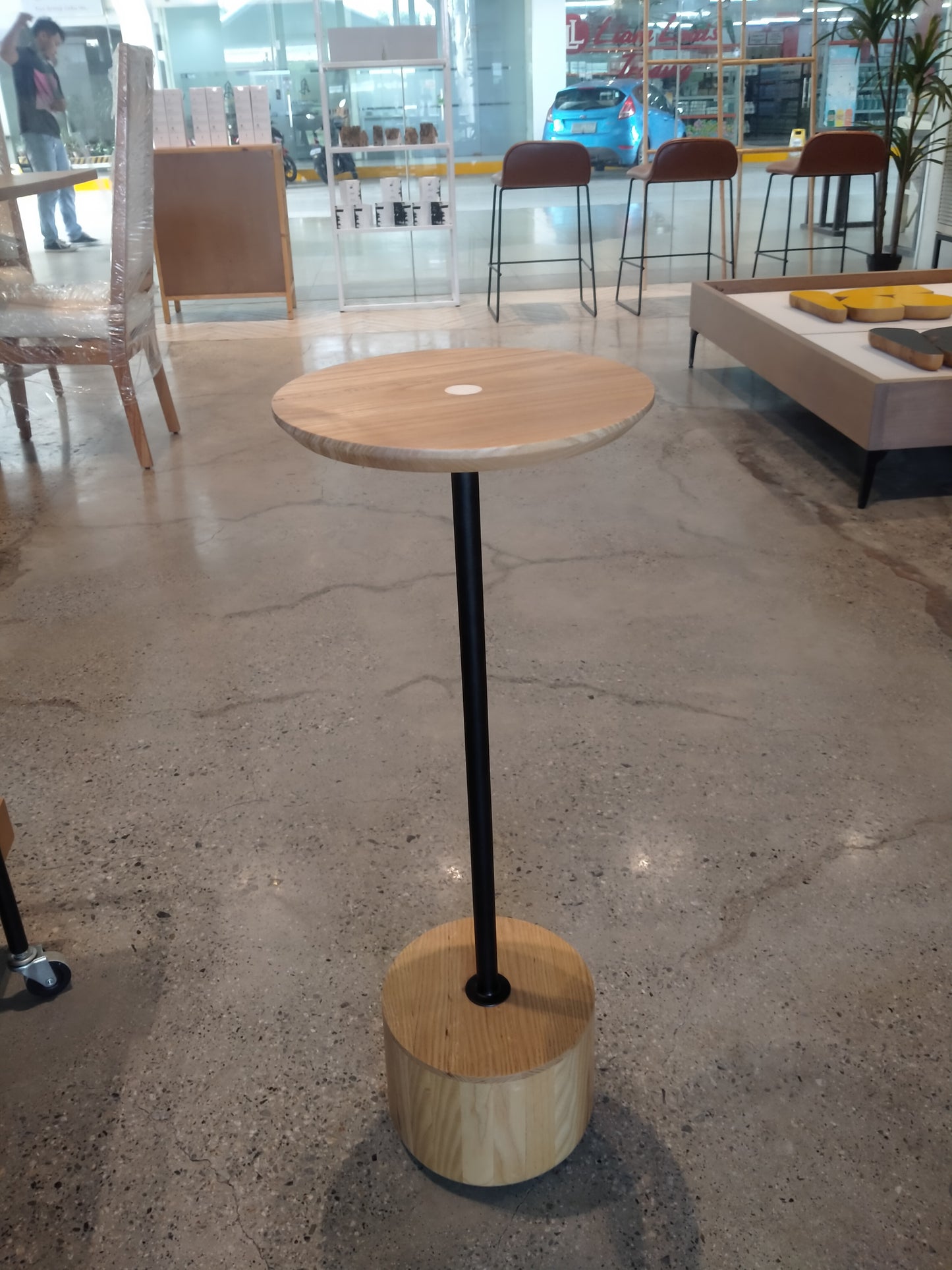 Drinking Side Table